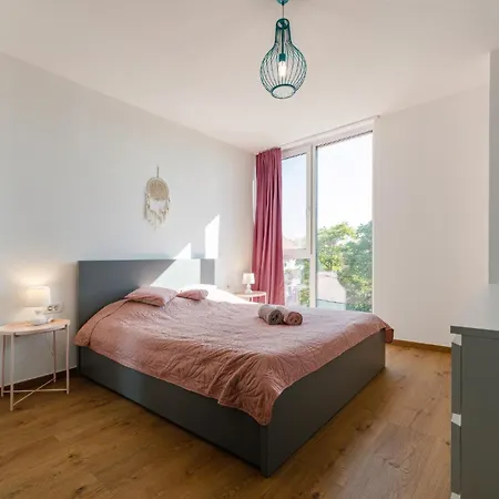 B14-exclusive Apartment&parking *