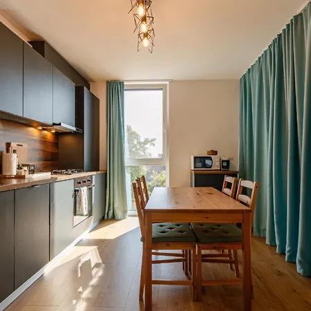 B14-exclusive Apartment&parking